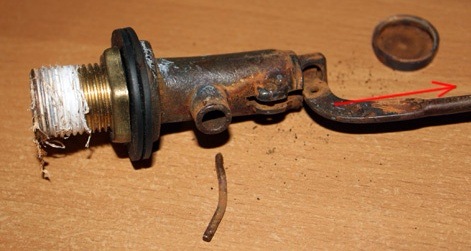 Image - Do-it-yourself plumbing repair in a private house