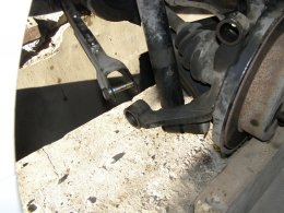 Image - DIY nissan liberty rear suspension repair