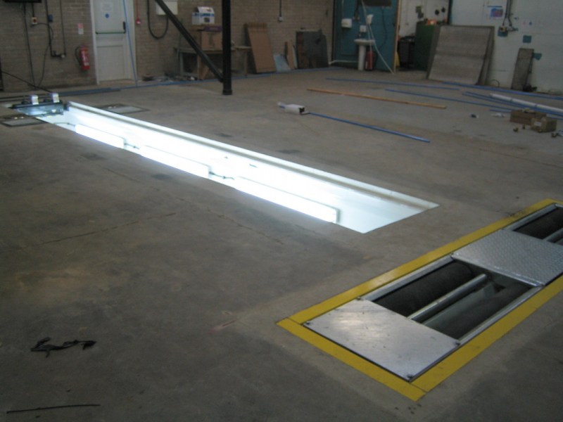 Image - DIY car repair pit