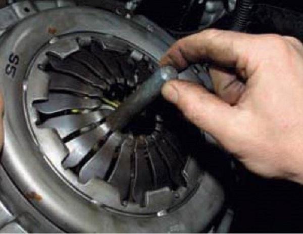 Image - DIY Nexia clutch repair