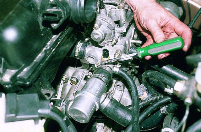 Image - DIY VAZ 2105 cylinder head repair