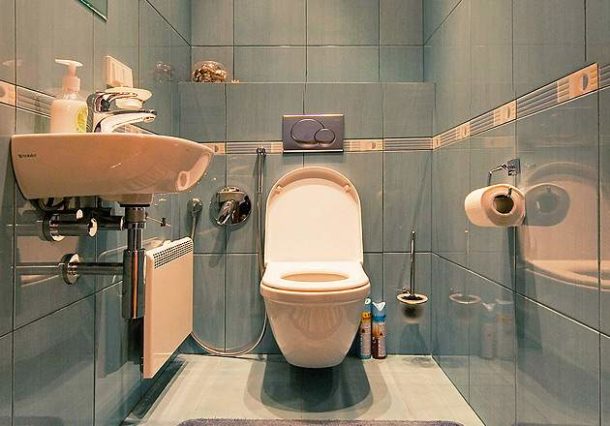 Image - DIY repair in the toilet in Khrushchev