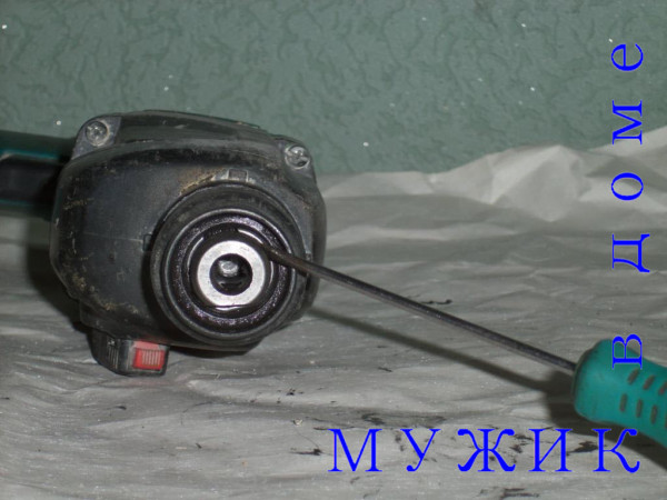 Image - Do-it-yourself repair of the Makita 2470 perforator