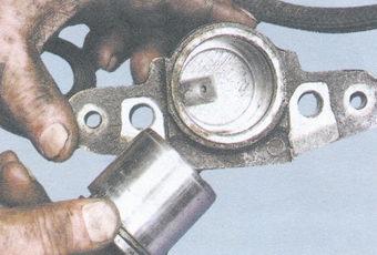 Image - DIY VAZ 2114 caliper repair