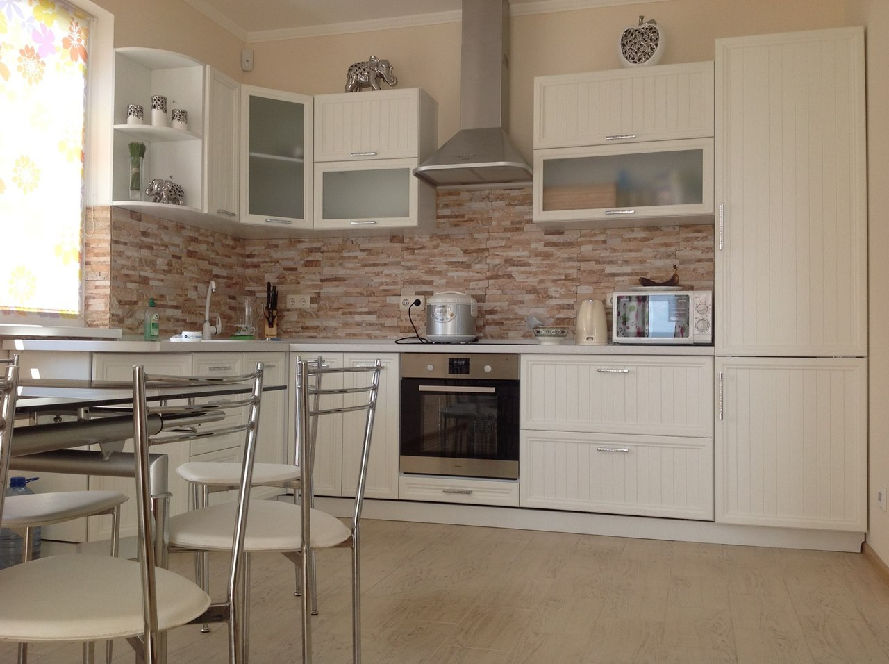 Image - DIY kitchen renovation with stone trim