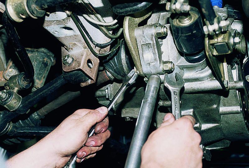 Image - DIY VAZ 2110 engine mount repair
