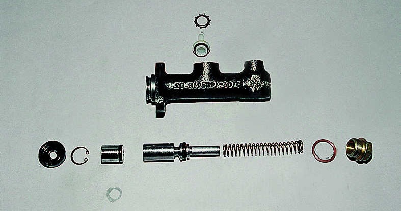 Image - Clutch slave cylinder VAZ 2107 DIY repair