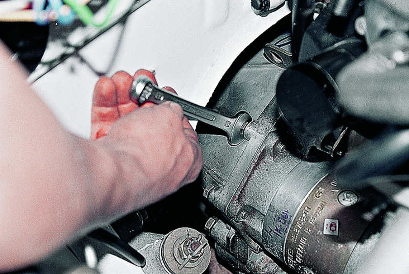 Image - Vaz 2104 starter DIY repair