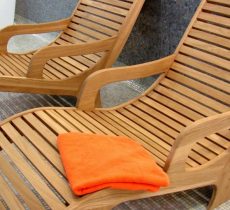 Image - Do-it-yourself sun lounger repair