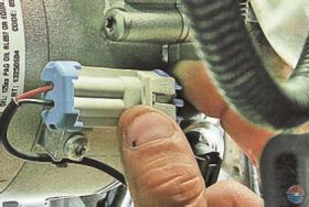 Image - DIY Opel Astra J air conditioner compressor repair