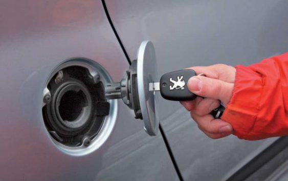 Image - Do-it-yourself gas tank repair