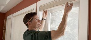 Image - Do-it-yourself roller blinds repair