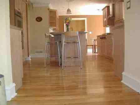 Image - Do-it-yourself wooden floor repair in the kitchen