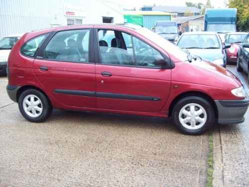 Obrázek - Udělej si sám Renault Megan Scenic Repair 1998