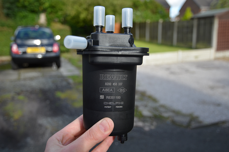 Image - DIY repair Renault Logan Sandero