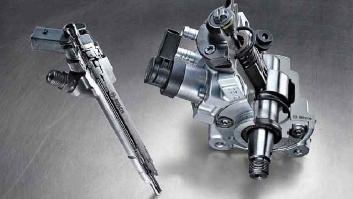 Image - Do-it-yourself common rail injector repair pouring into the return line