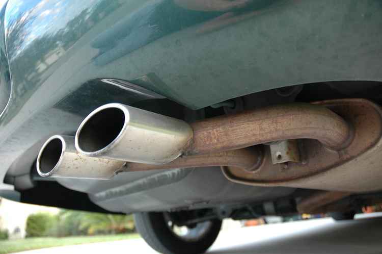 Image - Do-it-yourself muffler repair without welding vases