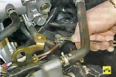 Image - Nissan Almera classic DIY engine repair