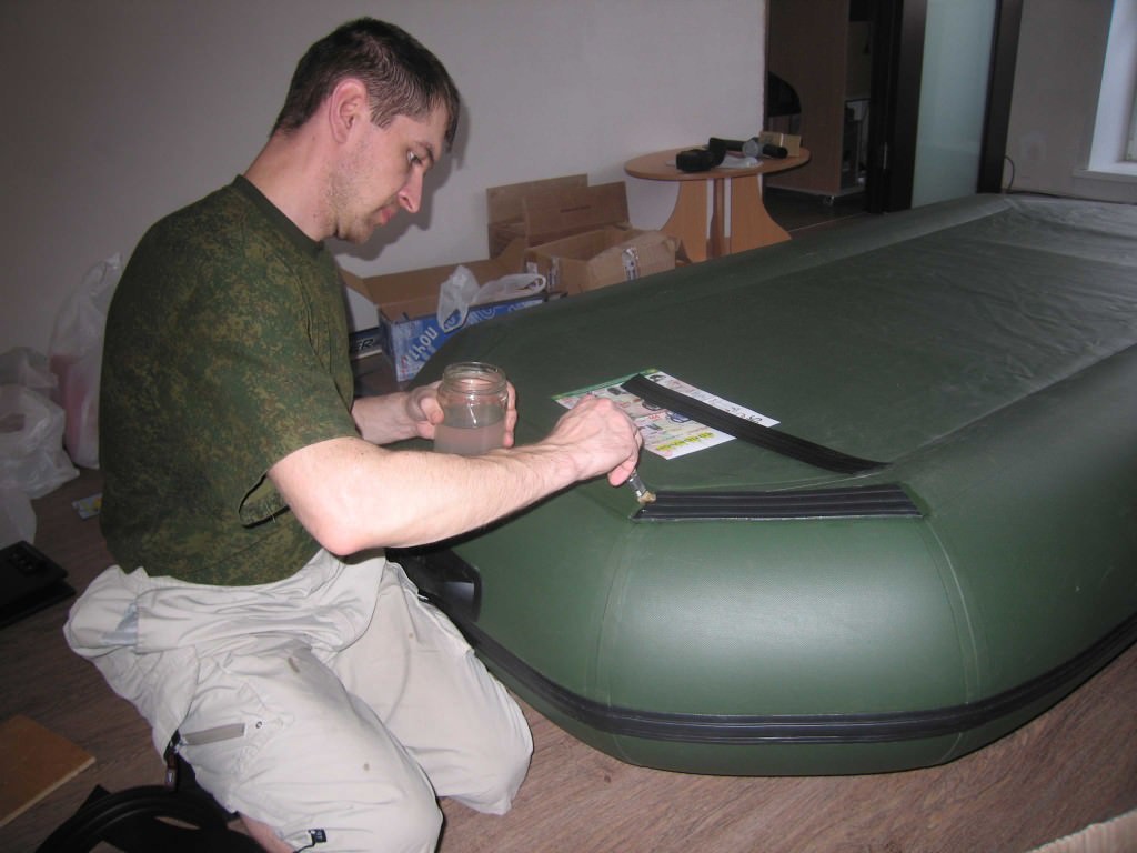 Image - DIY pvc boat repair to glue the bottom