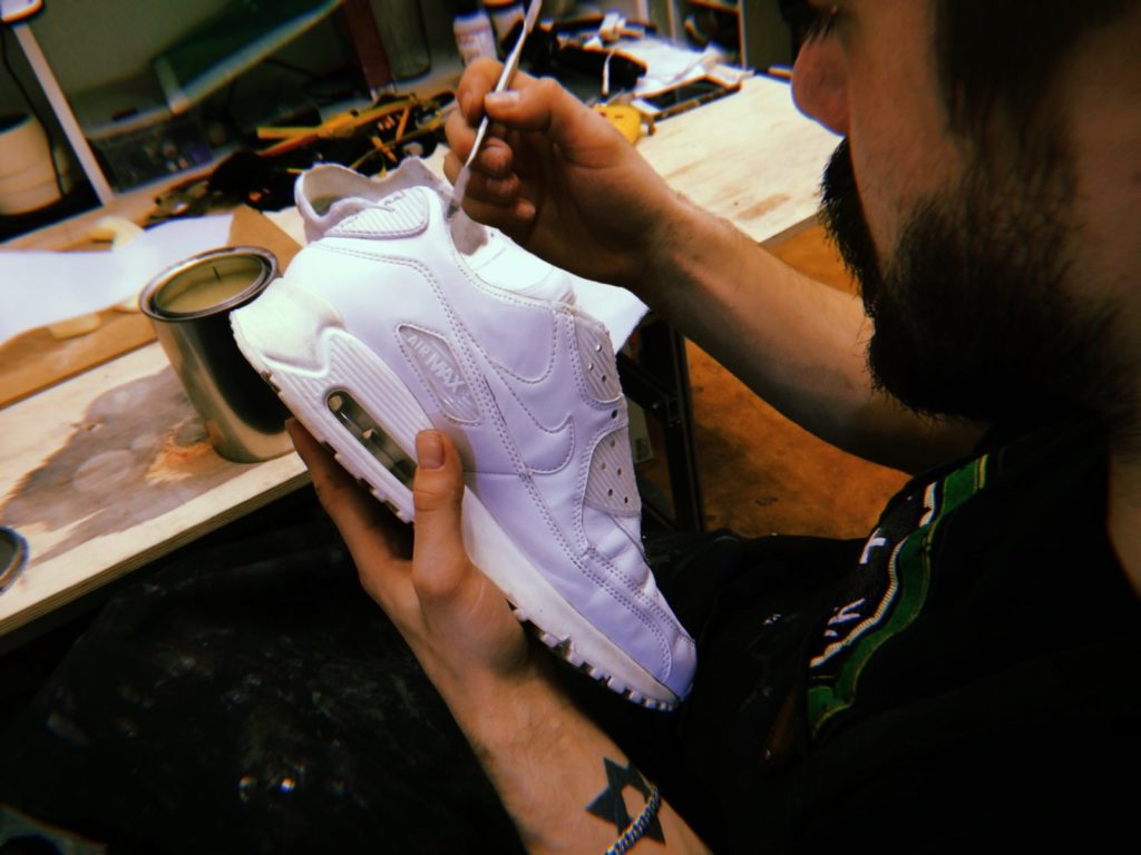 Image - DIY sneaker mesh repair