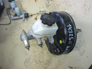 Image - DIY car repair Hyundai accent