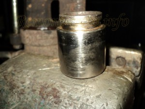 Image - DIY repair of the rear caliper of a Mitsubishi Lancer 9