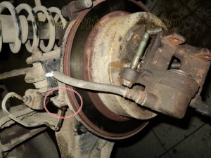 Image - DIY repair of the rear caliper of a Mitsubishi Lancer 9
