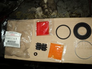 Image - DIY repair of the rear caliper of a Mitsubishi Lancer 9