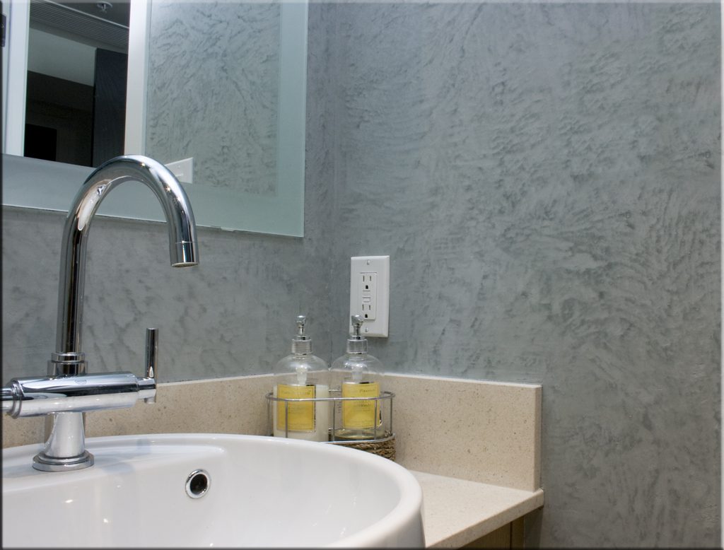 Image - Do-it-yourself bathroom renovation in a panel house