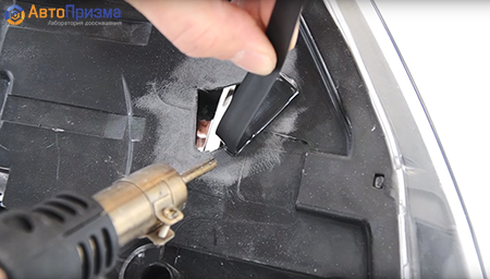 Image - Do-it-yourself headlight chip repair