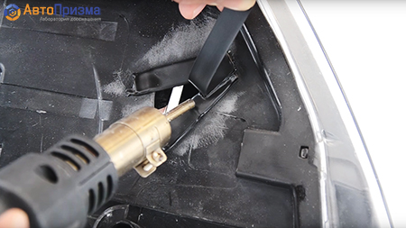 Image - Do-it-yourself headlight chip repair
