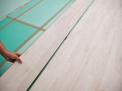 Image - DIY repair school laying laminate flooring