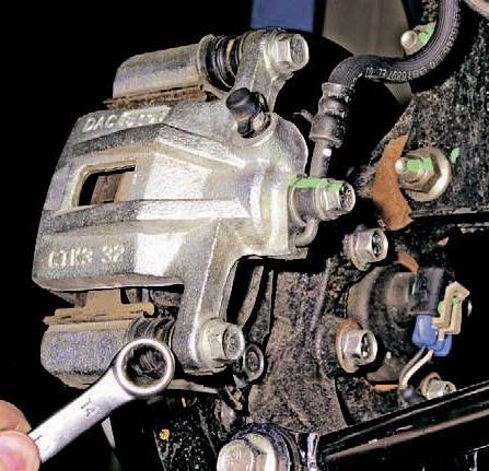 Image - DIY Chevrolet Lacetti Caliper Repair