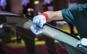 Image - DIY repair of chipped and cracked windshields