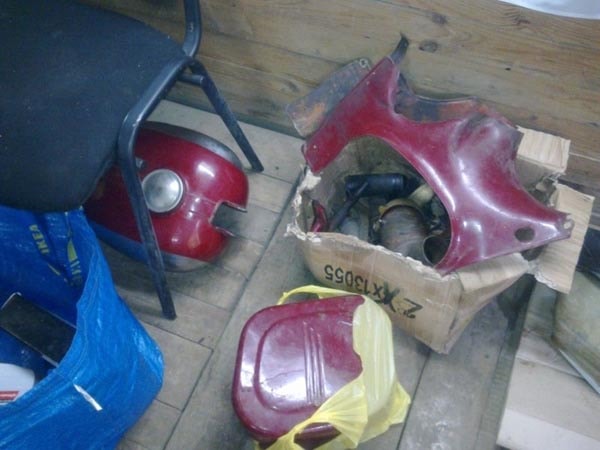 Image - DIY java 350 repair