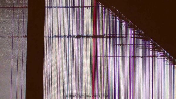 Image - Do-it-yourself Samsung TV repair at the bottom of the screen a dark bar
