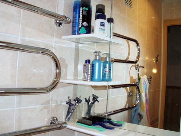 Image - Heated towel rail DIY water repair