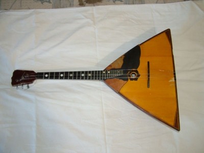 Image - DIY balalaika repair
