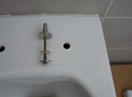 Image - Toilet lid with microlift DIY repair