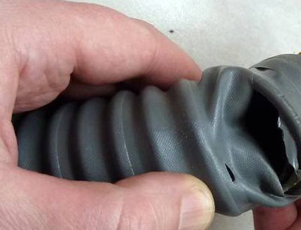 Image - Do-it-yourself vacuum cleaner brush repair