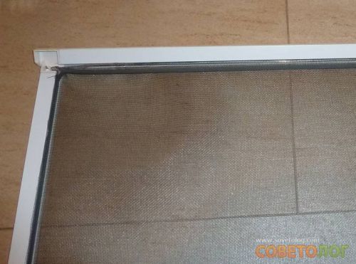 Image - DIY repair of mosquito nets in plastic windows