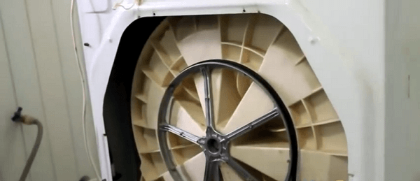 Image - Repair of a washing machine indesit do-it-yourself bearing replacement