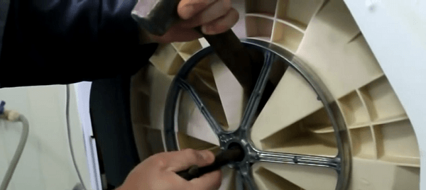 Image - Repair of a washing machine indesit do-it-yourself bearing replacement