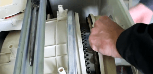 Image - Repair of a washing machine indesit do-it-yourself bearing replacement