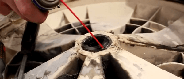 Image - Repair of a washing machine indesit do-it-yourself bearing replacement