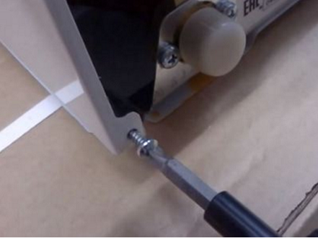 Image - Do-it-yourself avant-garde gas water heater repair