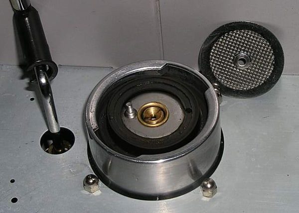 Image - Do-it-yourself delonghi nespresso coffee machine repair