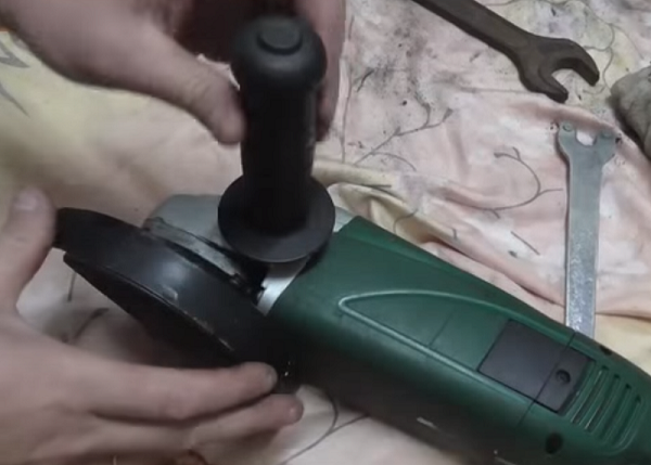 Obrázek - DIY oprava kladivové brusky
