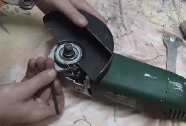 Obrázek - DIY oprava kladivové brusky