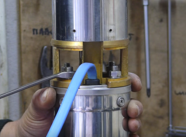 Image - DIY water pump repair